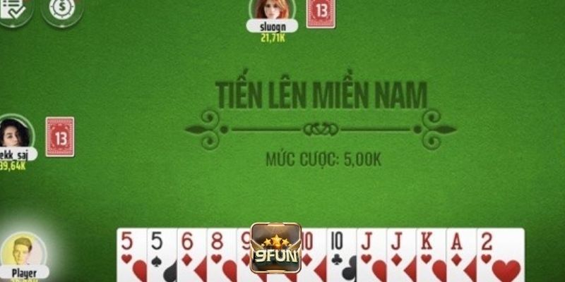 Tiến lên miền Nam là hoạt động giải trí truyền thống rất phổ biến